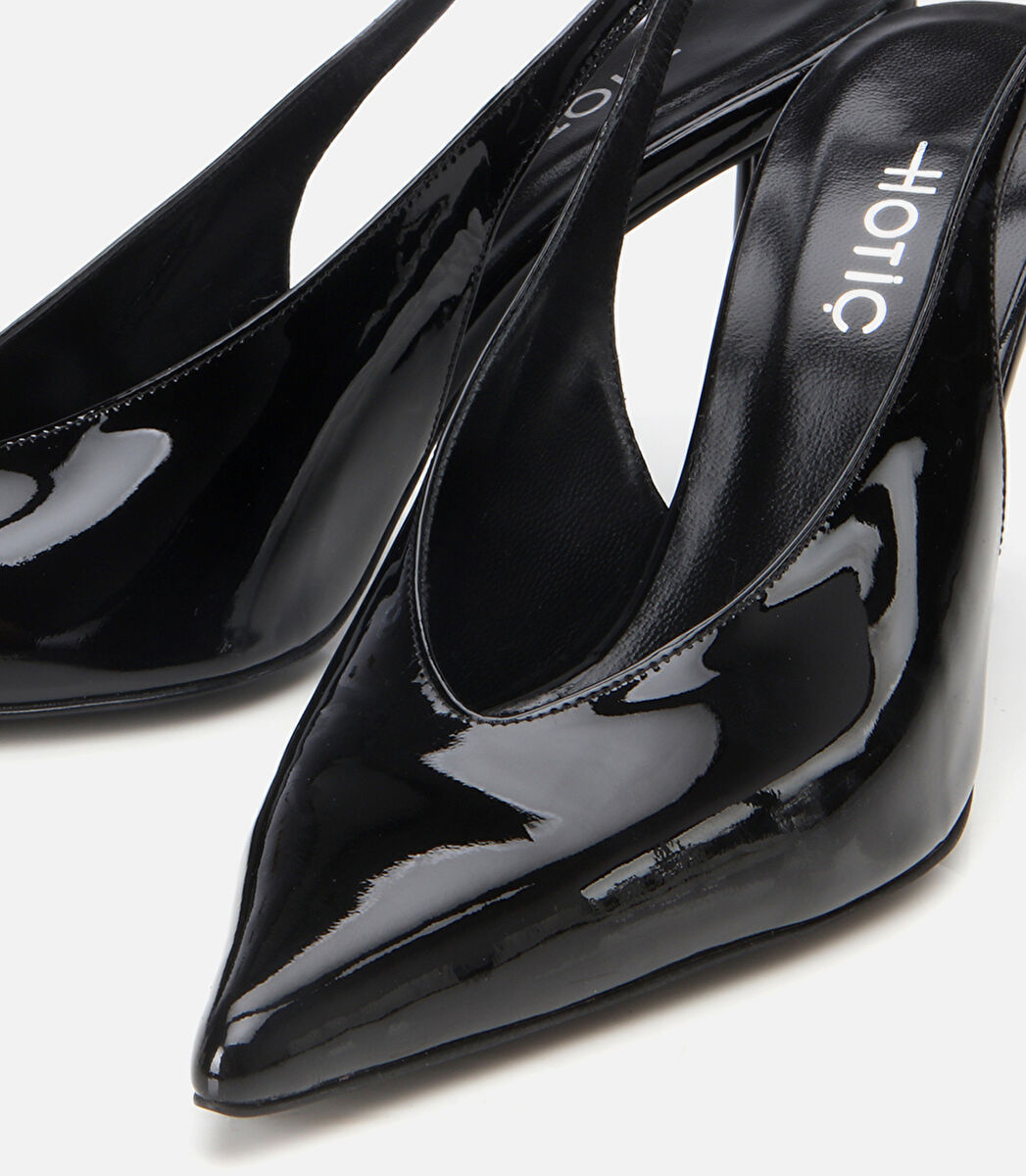Kadın Rugan Deri Siyah Arkası Açık Stiletto