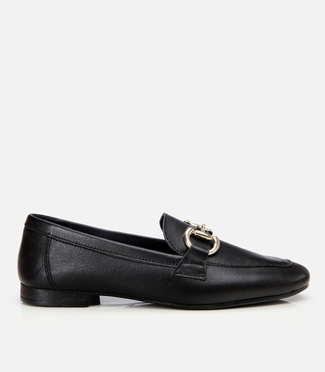 Kadın Deri Siyah Tokalı Klasik Loafer