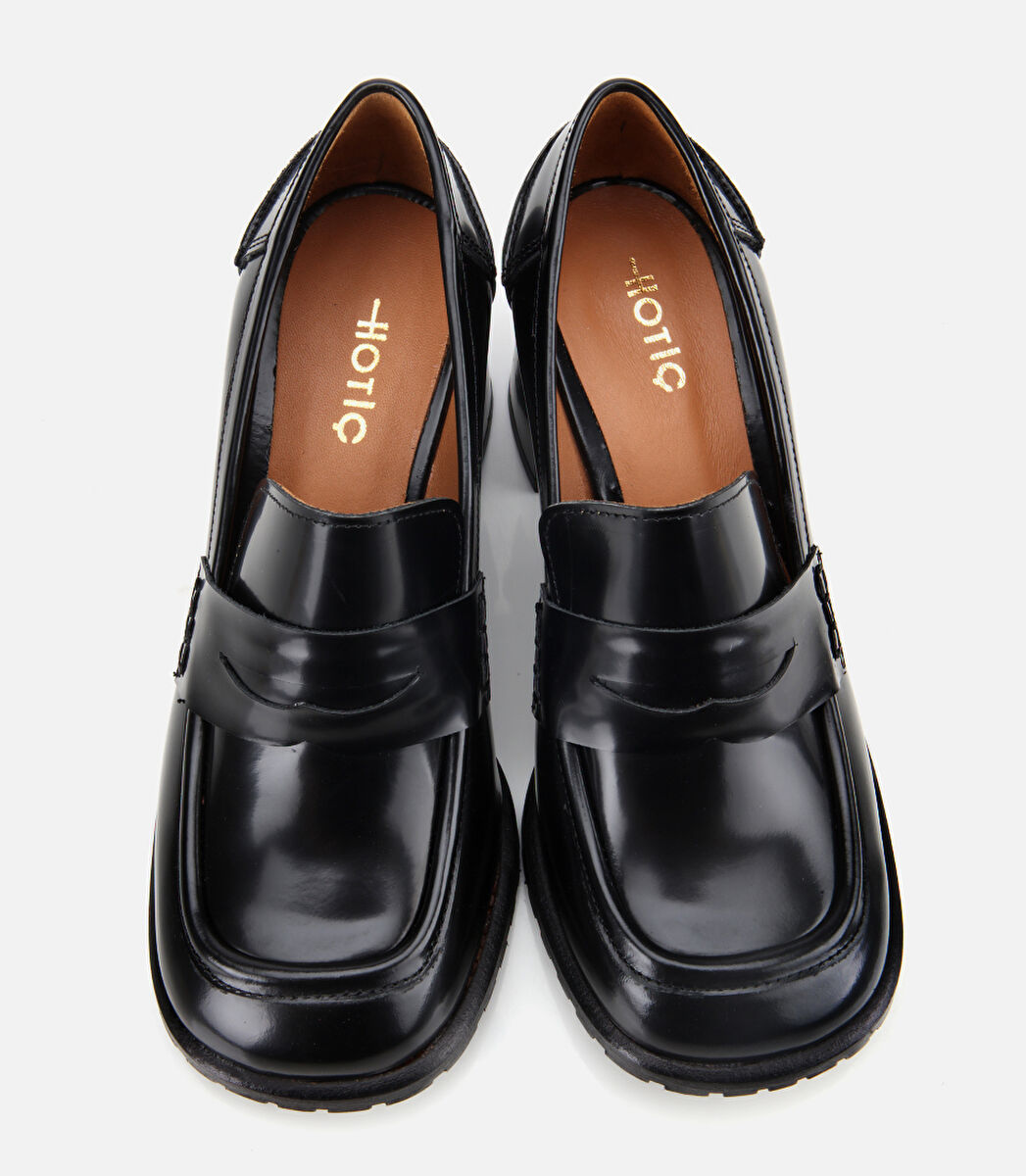 Kadın Açma Deri Siyah Topuklu Klasik Loafer