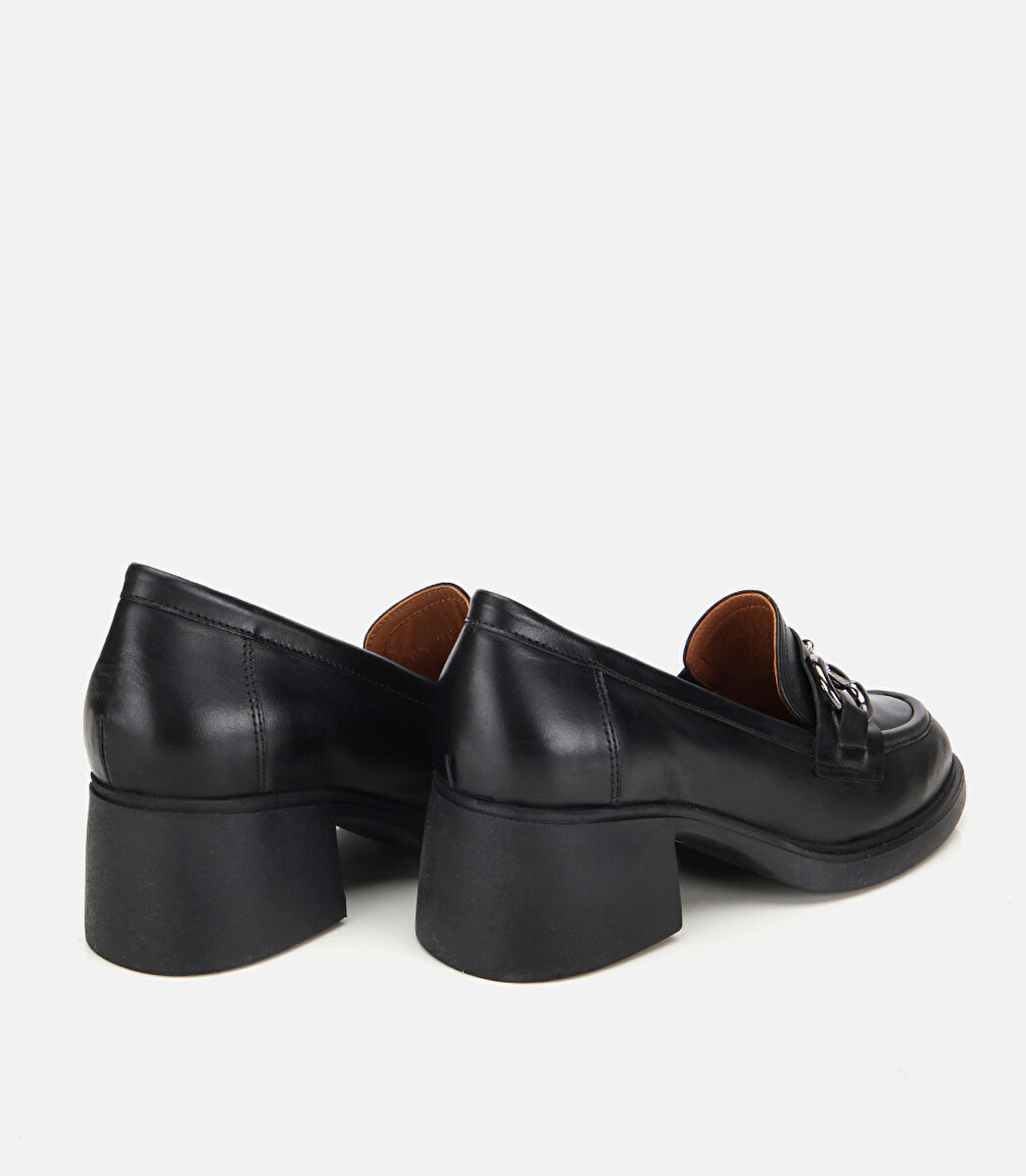 Kadın Deri Siyah Tokalı Yüksek Topuklu Klasik Loafer