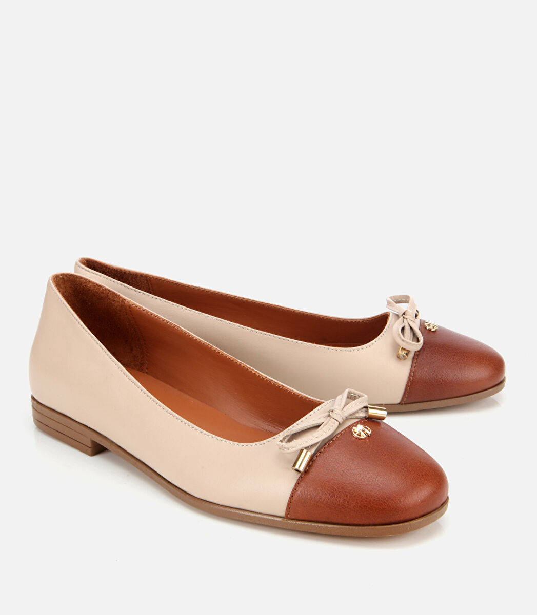 Kadın Deri Taba Fiyonk Detaylı Babet