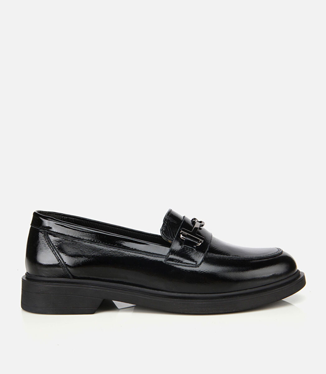 Kadın Deri Siyah Tokalı Klasik Loafer 