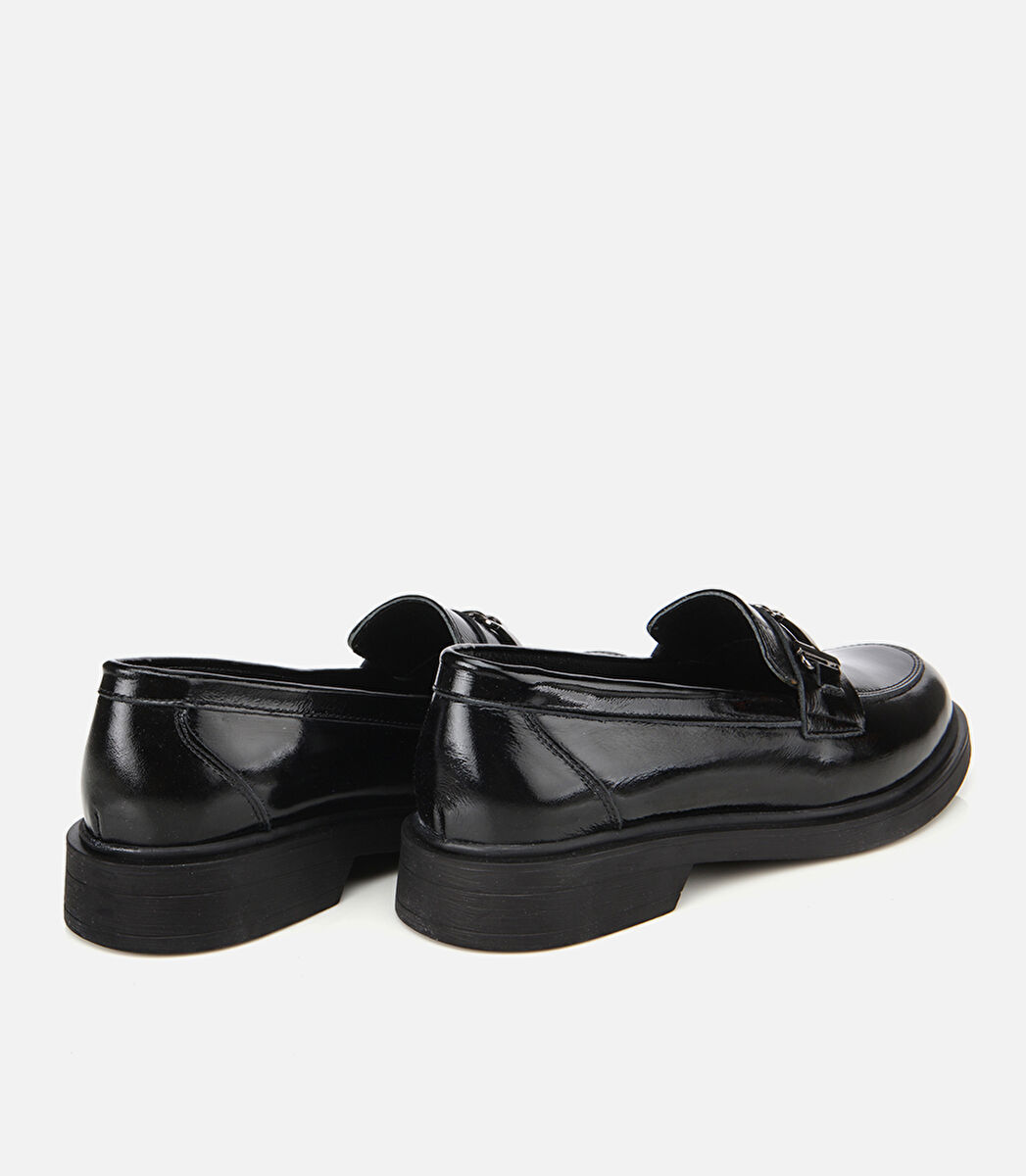 Kadın Deri Siyah Tokalı Klasik Loafer 