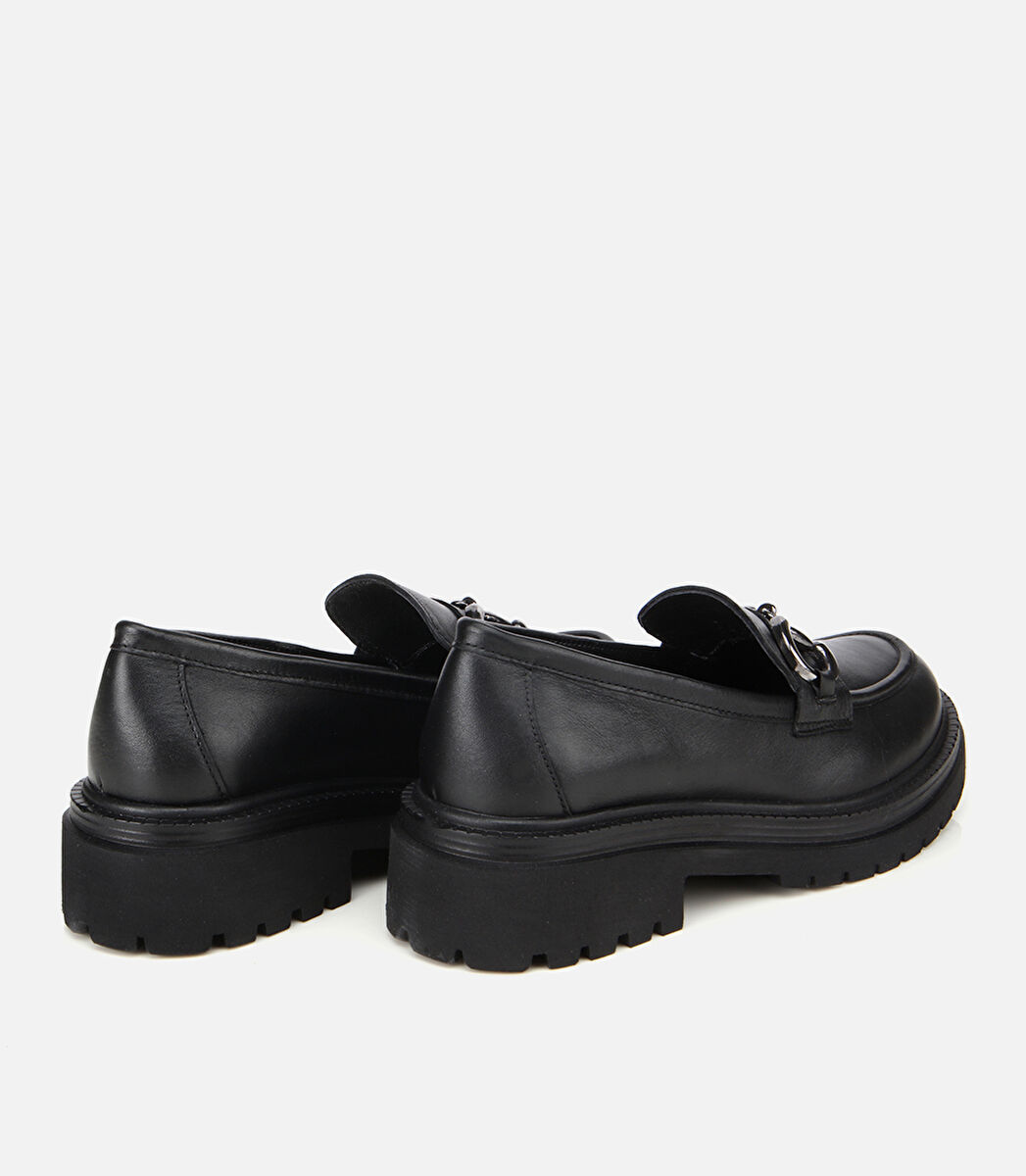 Kadın Deri Siyah Tokalı Yüksek Tabanlı Klasik Loafer