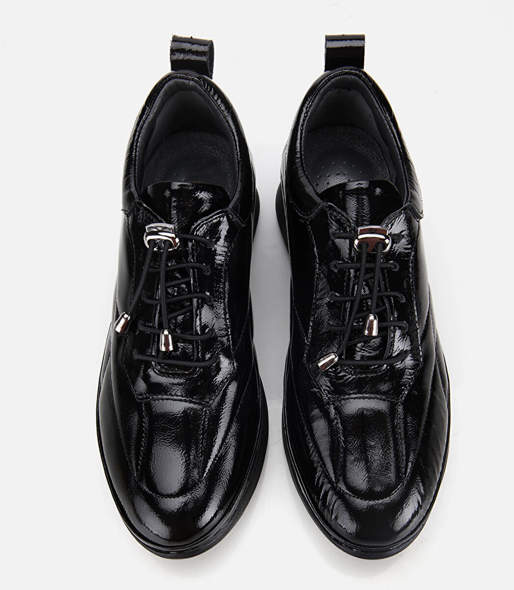 Kadın Rugan Deri Siyah Dolgu Topuklu Spor Ayakkabı