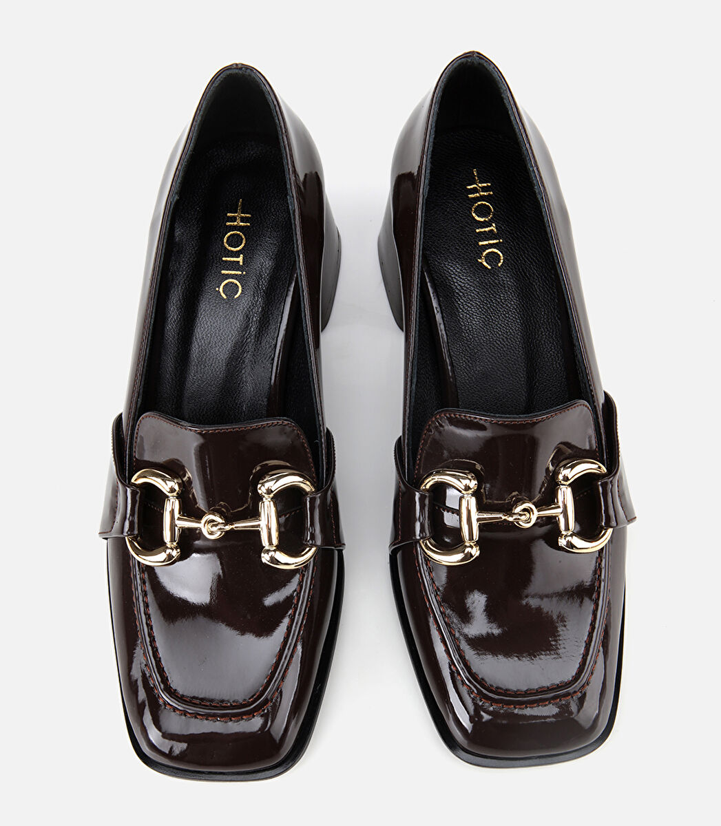 Kadın  Rugan Kahverengi Tokalı Kare Uçlu Topuklu Klasik Loafer