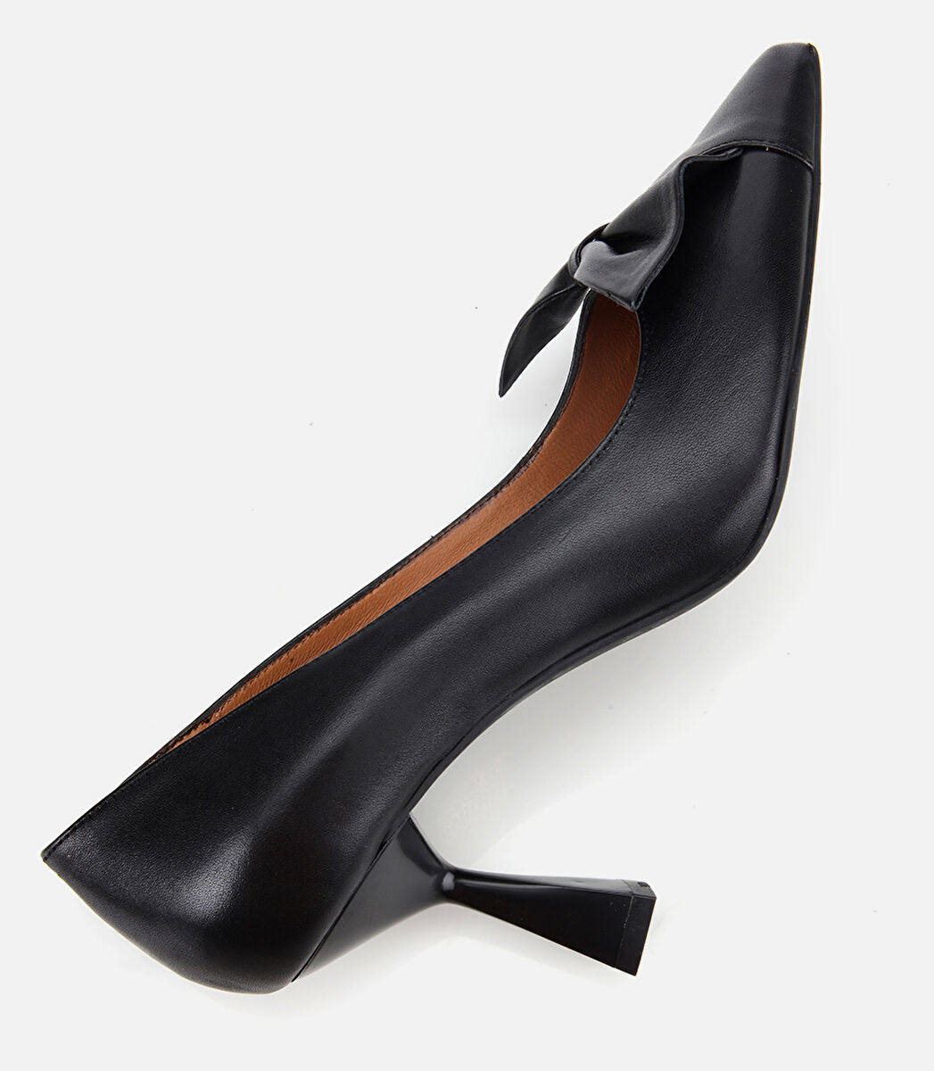 Kadın Deri Siyah Fiyonk Detaylı İnce Topuklu Stiletto