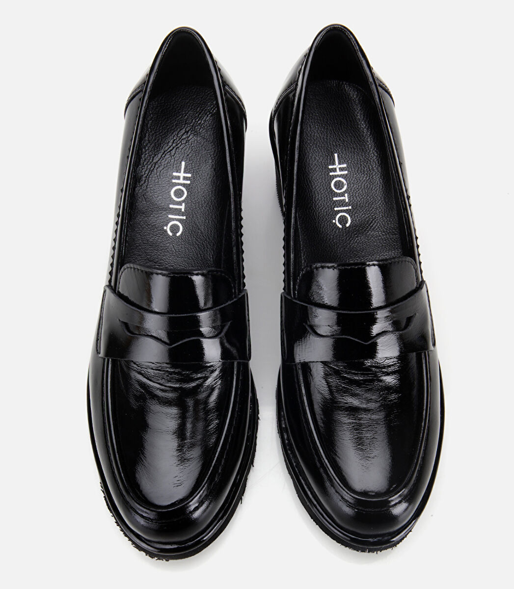 Kadın Rugan Deri Siyah Dolgu topuklu Günlük Loafer