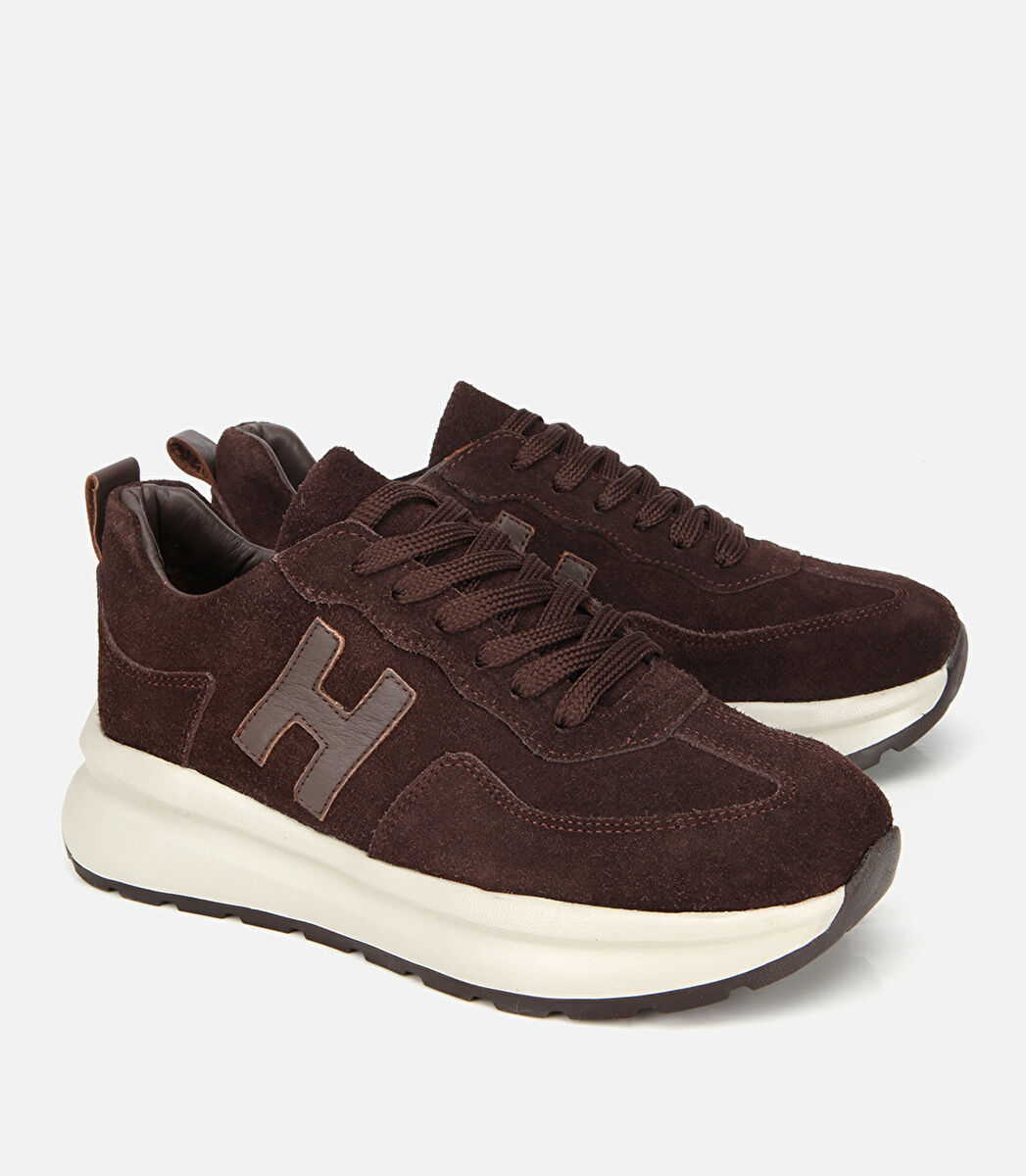 Kadın Süet Deri Kahverengi Kalın Tabanlı Comfort Spor Ayakkabı