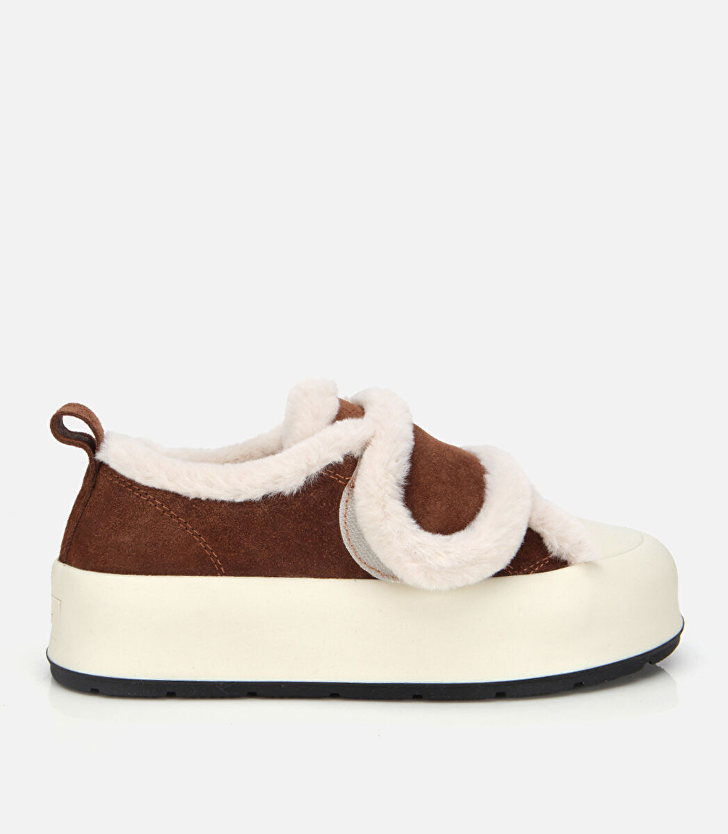 Kadın Süet Deri Taba Kürklü Kalın Bantlı Spor Ayakkabı