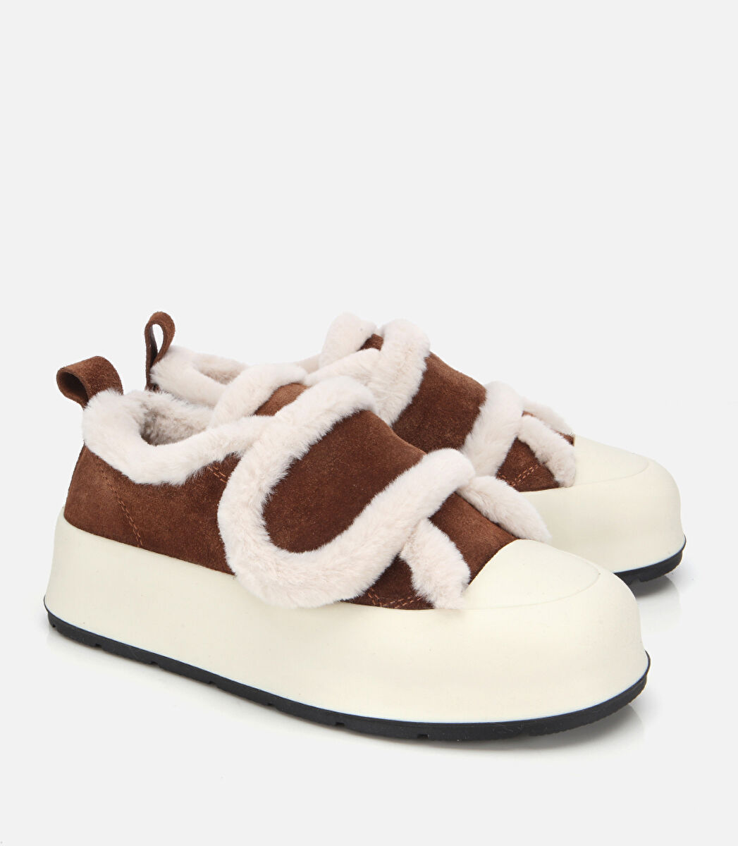 Kadın Süet Deri Taba Kürklü Kalın Bantlı Spor Ayakkabı