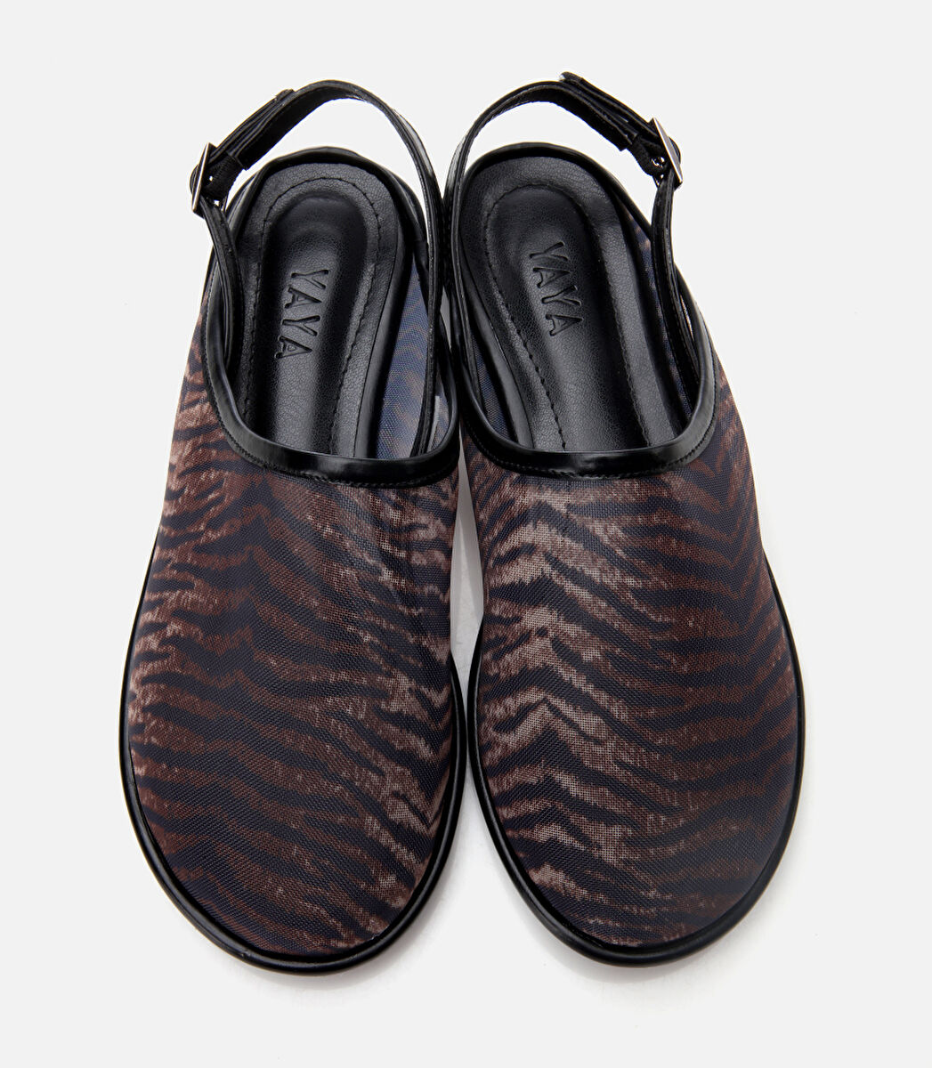 Kadın Siyah Zebra Desenli Düz Sandalet