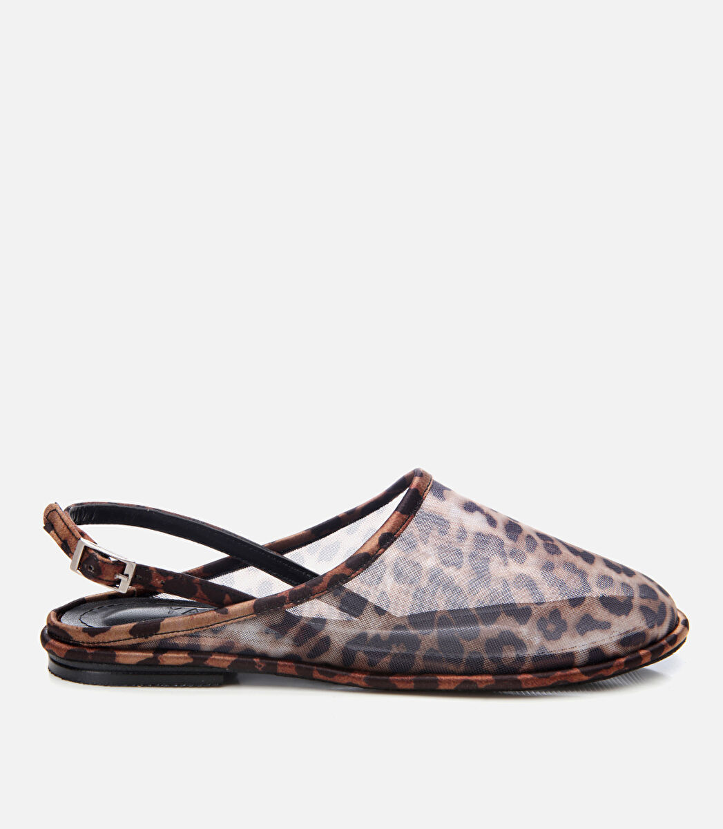 Kadın Siyah Leopar Desenli Düz Sandalet