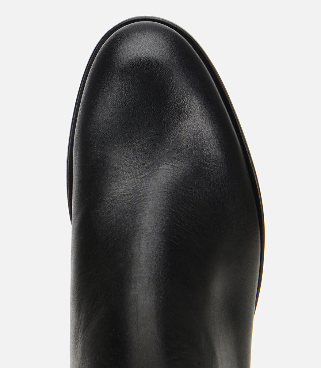 Kadın Deri Siiyah Lastik Detaylı Bilekte Düz Bot