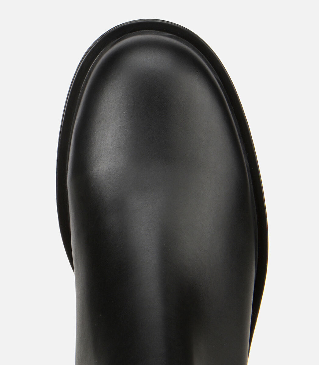 Kadın Deri Siyah Lastik Detaylı Bilekte Düz Bot