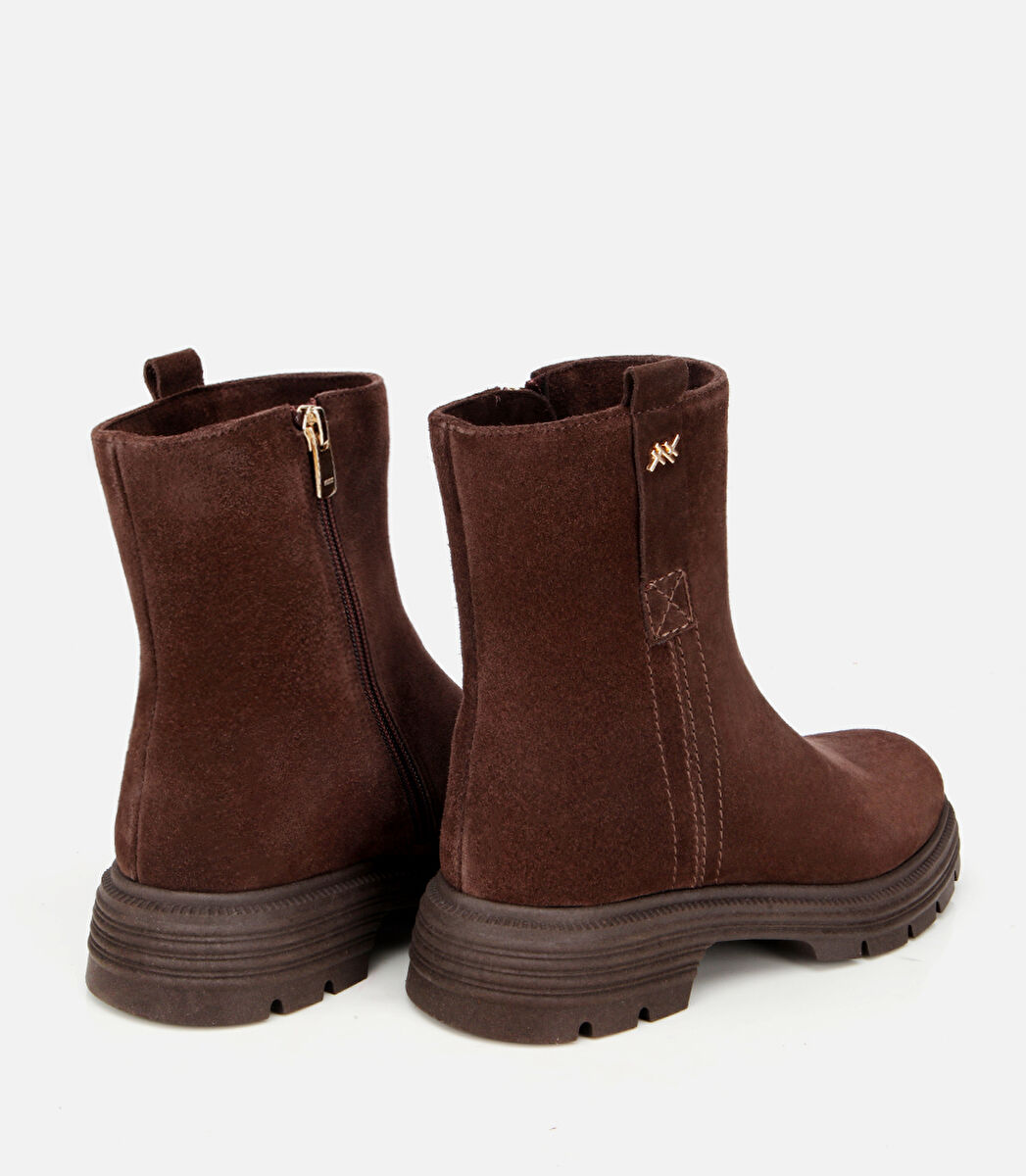 Kadın Süet Deri Kahverengi Kalın Tabanlı Bilekte Düz Bot