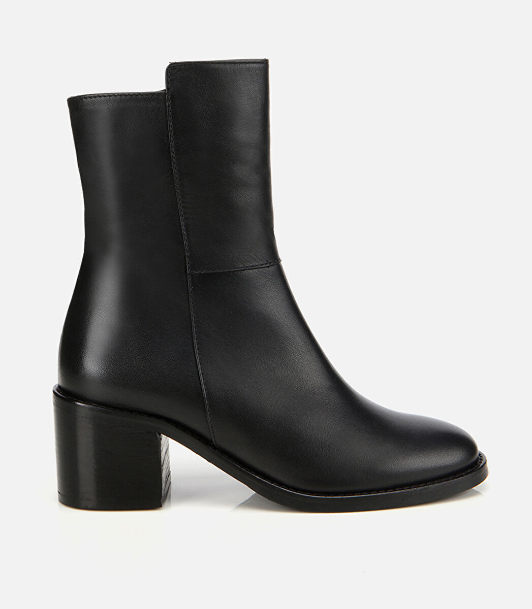 Kadın Deri Siyah Bilekte Topuklu Bot
