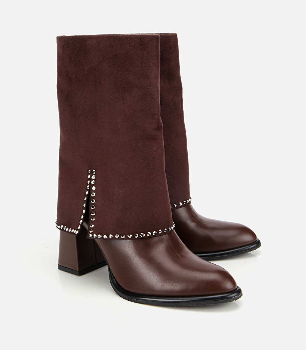 Kadın Kahverengi Pantolon Görünümlü Zımbalı Kalın Topuklu Bot