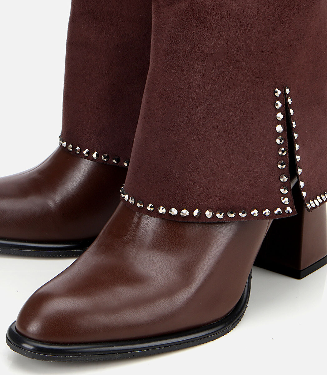 Kadın Kahverengi Pantolon Görünümlü Zımbalı Kalın Topuklu Bot