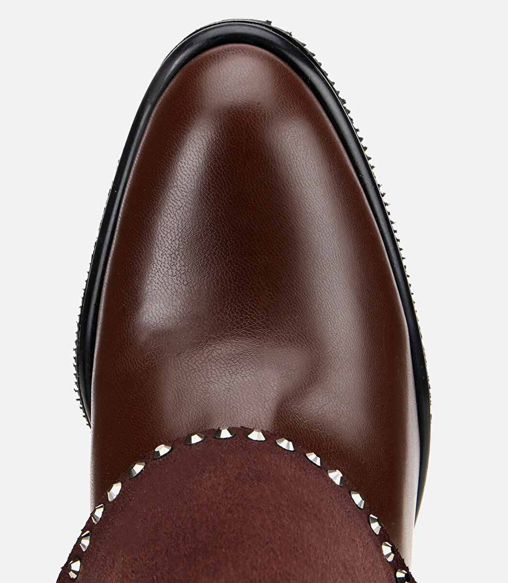 Kadın Kahverengi Pantolon Görünümlü Zımbalı Kalın Topuklu Bot