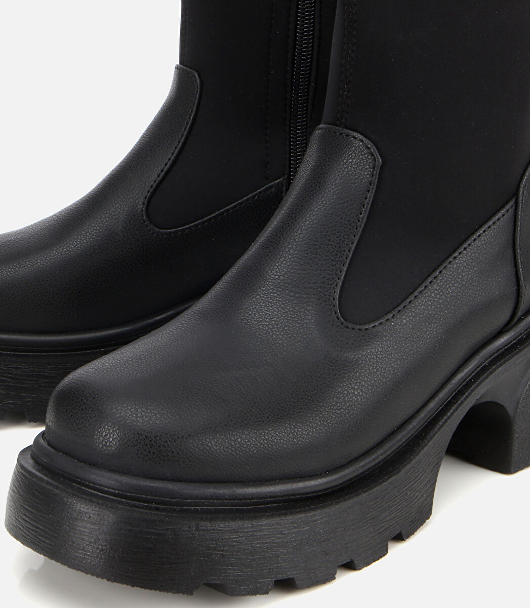 Kadın Siyah Streç Kalın Tabanlı Bilekte Düz Bot