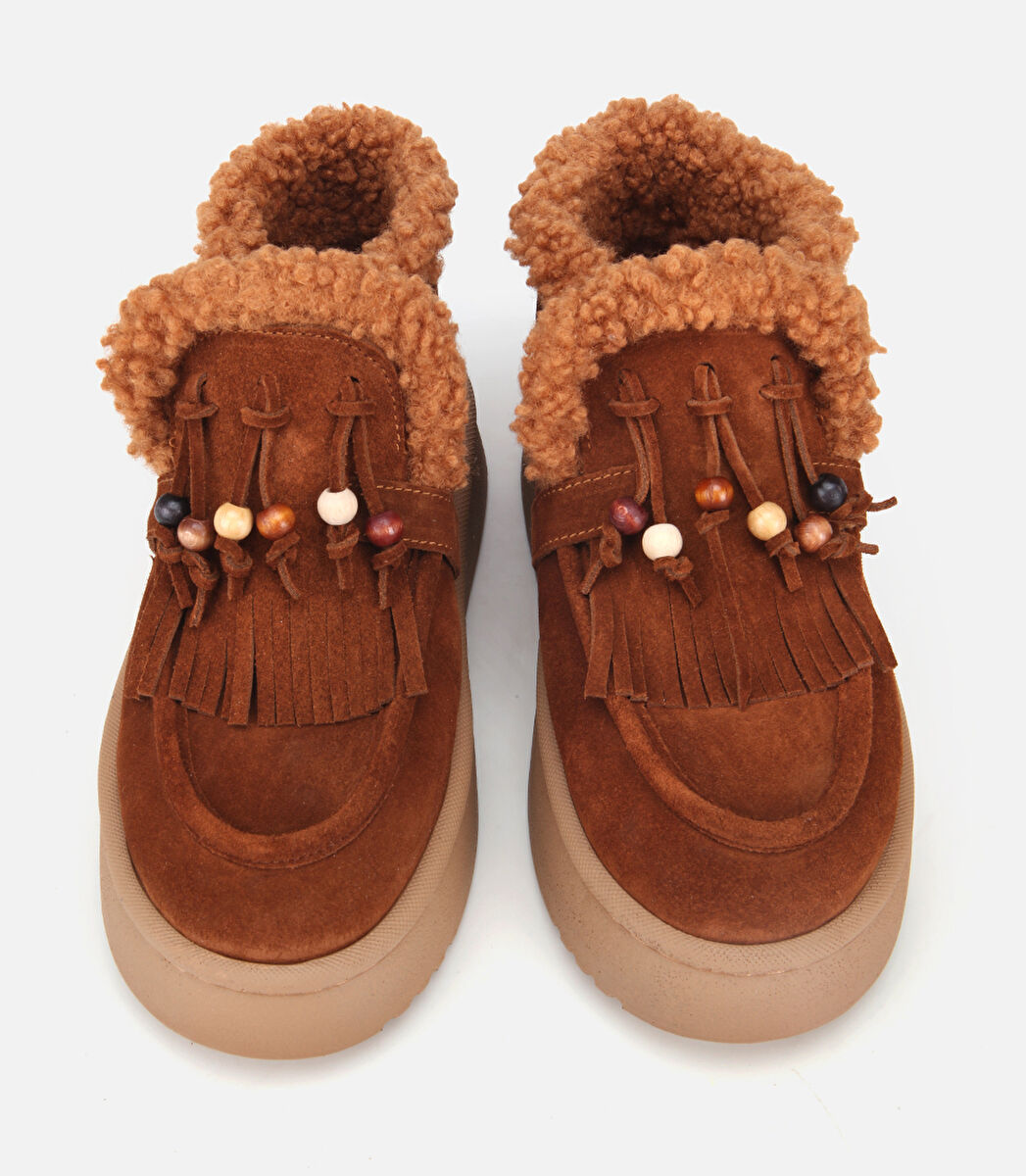 Kadın Süet Deri Taba İçi Kürklü Saçaklı Püskül Detaylı Düz Bot