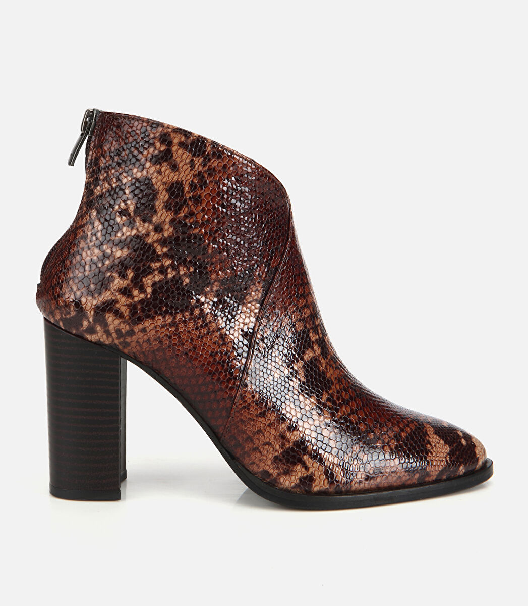 Kadın Deri Kahverengi Yılan Desenli Topuklu Bot