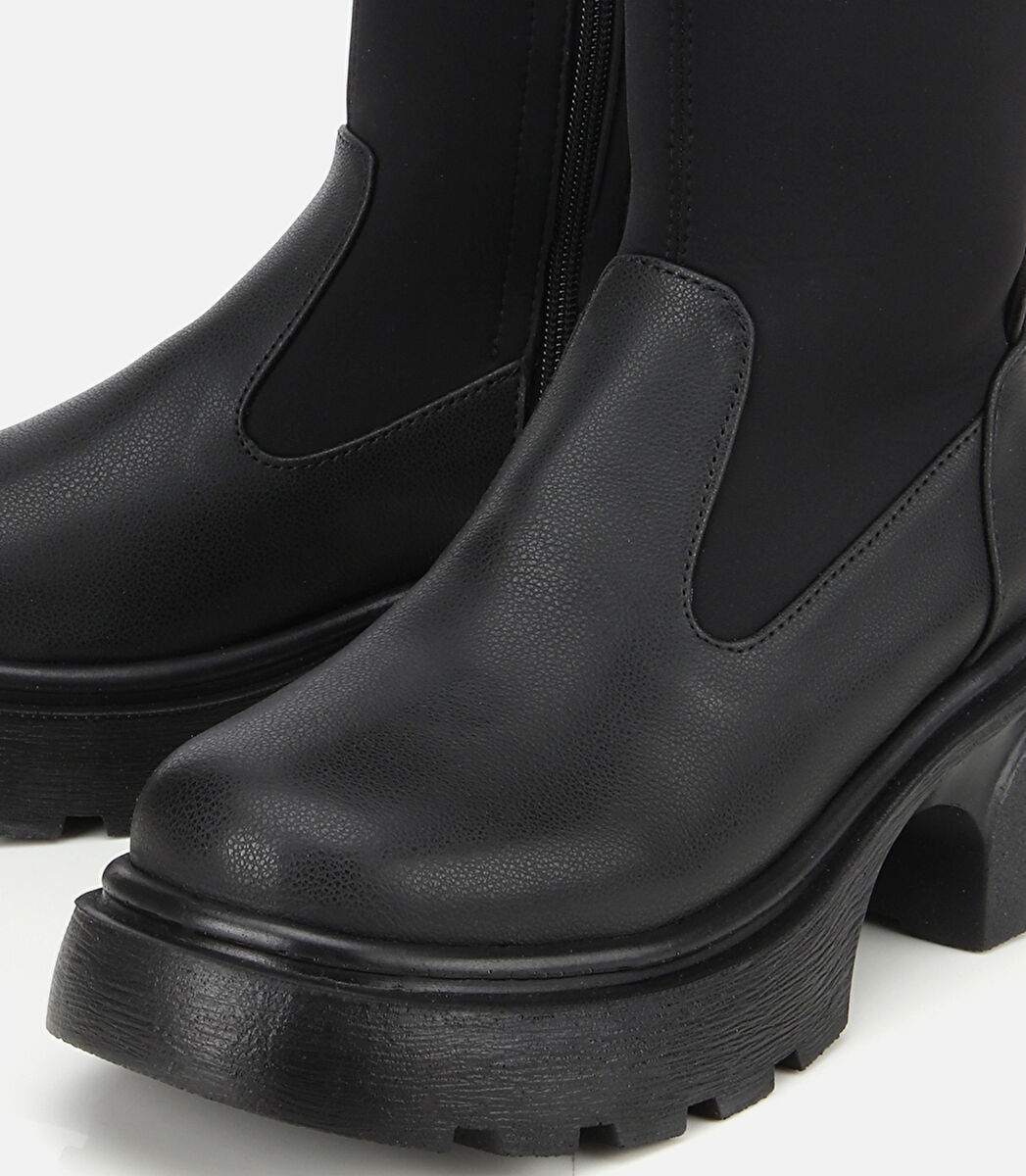 Kadın Siyah Streç Kalın Tabanlı Düz Çizme