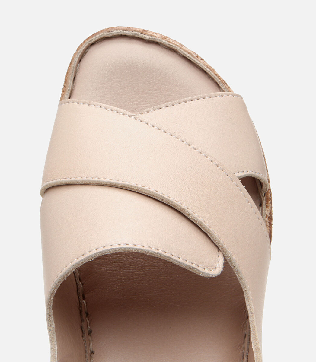 Kadın Deri Bej Ayarlanabilir Comfort Sandalet