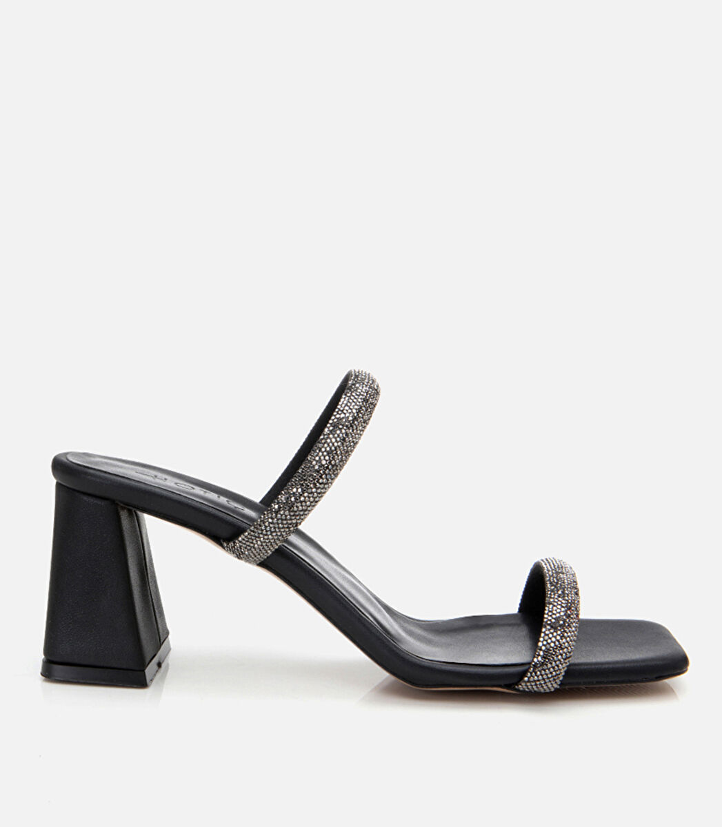 Kadın Siyah Taşlı Kalın Topuklu Terlik