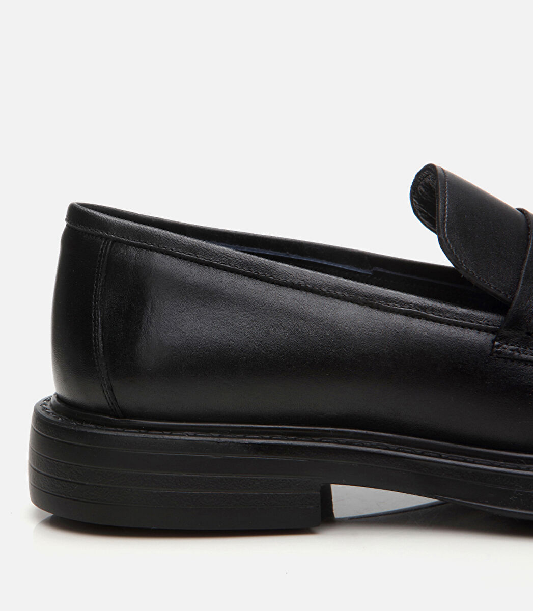 Erkek Deri Siyah Ultra Hafif Tabanlı Klasik Loafer