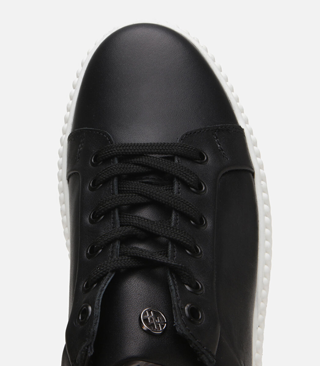 Erkek Deri Siyah Yüksek Tabanlı Spor Ayakkabı