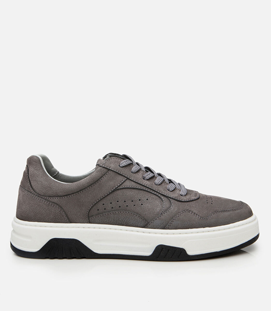 Erkek Nubuk Deri Gri Yüksek Tabanlı Spor Ayakkabı