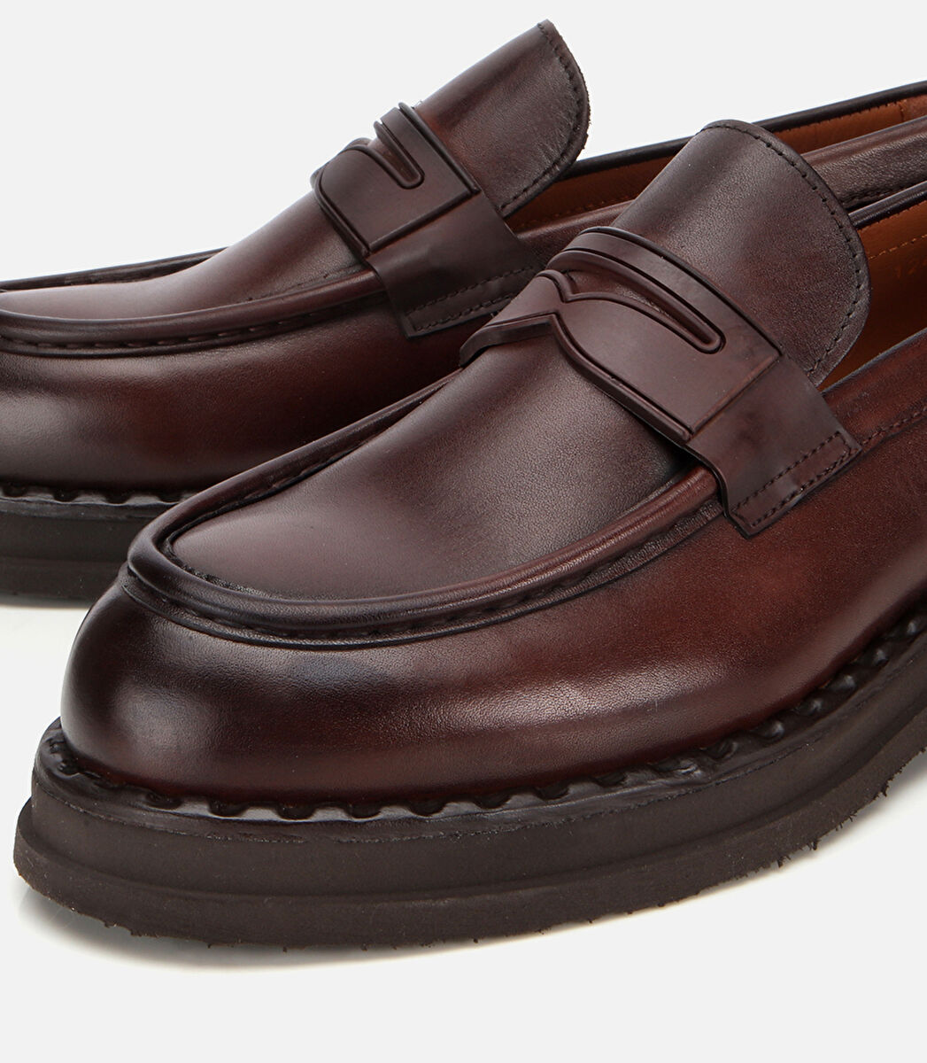 Erkek Deri Kahverengi Dikiş Detaylı Kalın Tabanlı Klasik Loafer