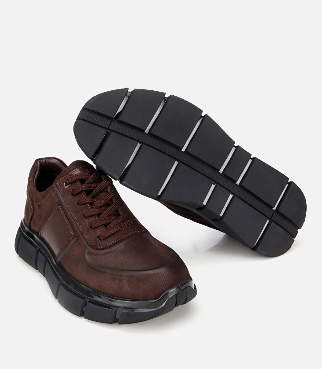 Erkek Nubuk Deri Kahverengi Kalın Tabanlı Spor Ayakkabı