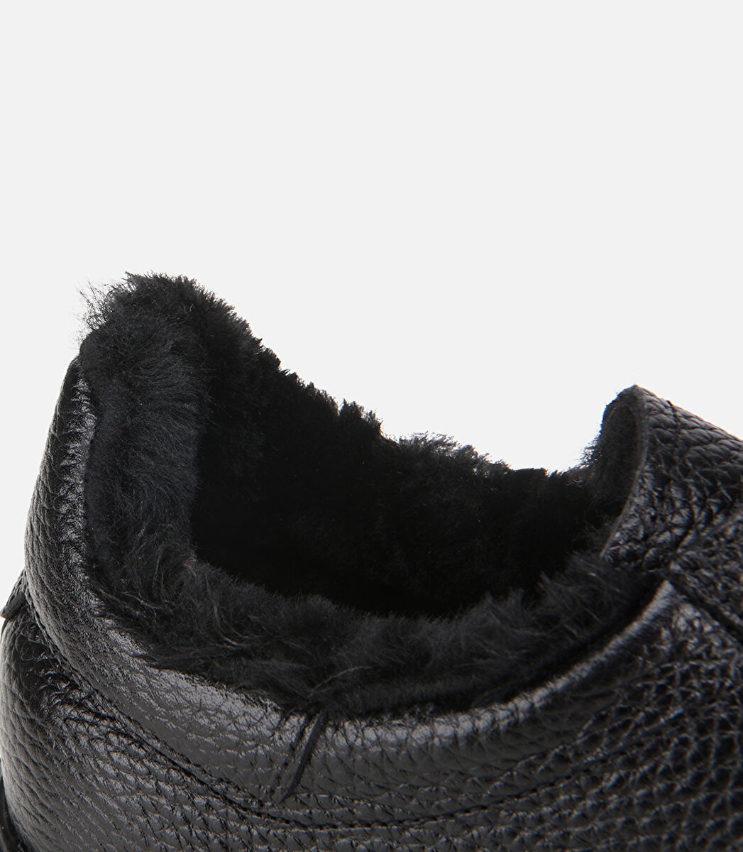 Erkek Deri Siyah İçi Kürklü Düz Günlük Ayakkabı