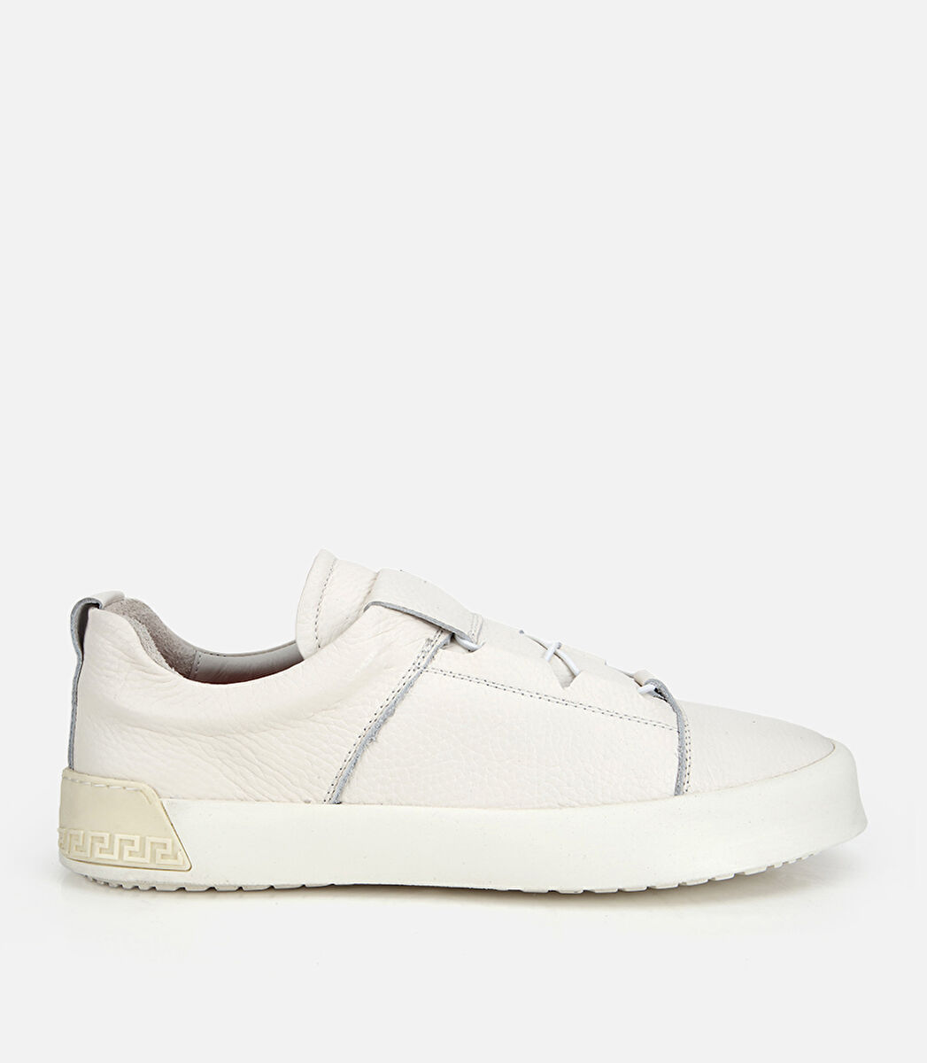 Erkek Deri Beyaz Bağcık Detaylı Spor Ayakkabı