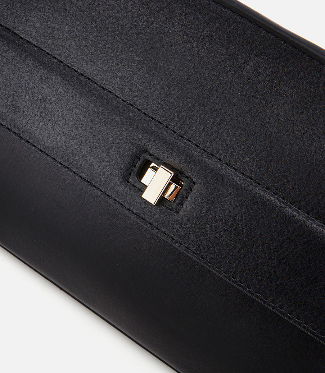 Kadın Deri Siyah Kilit Detaylı Omuz Çantası