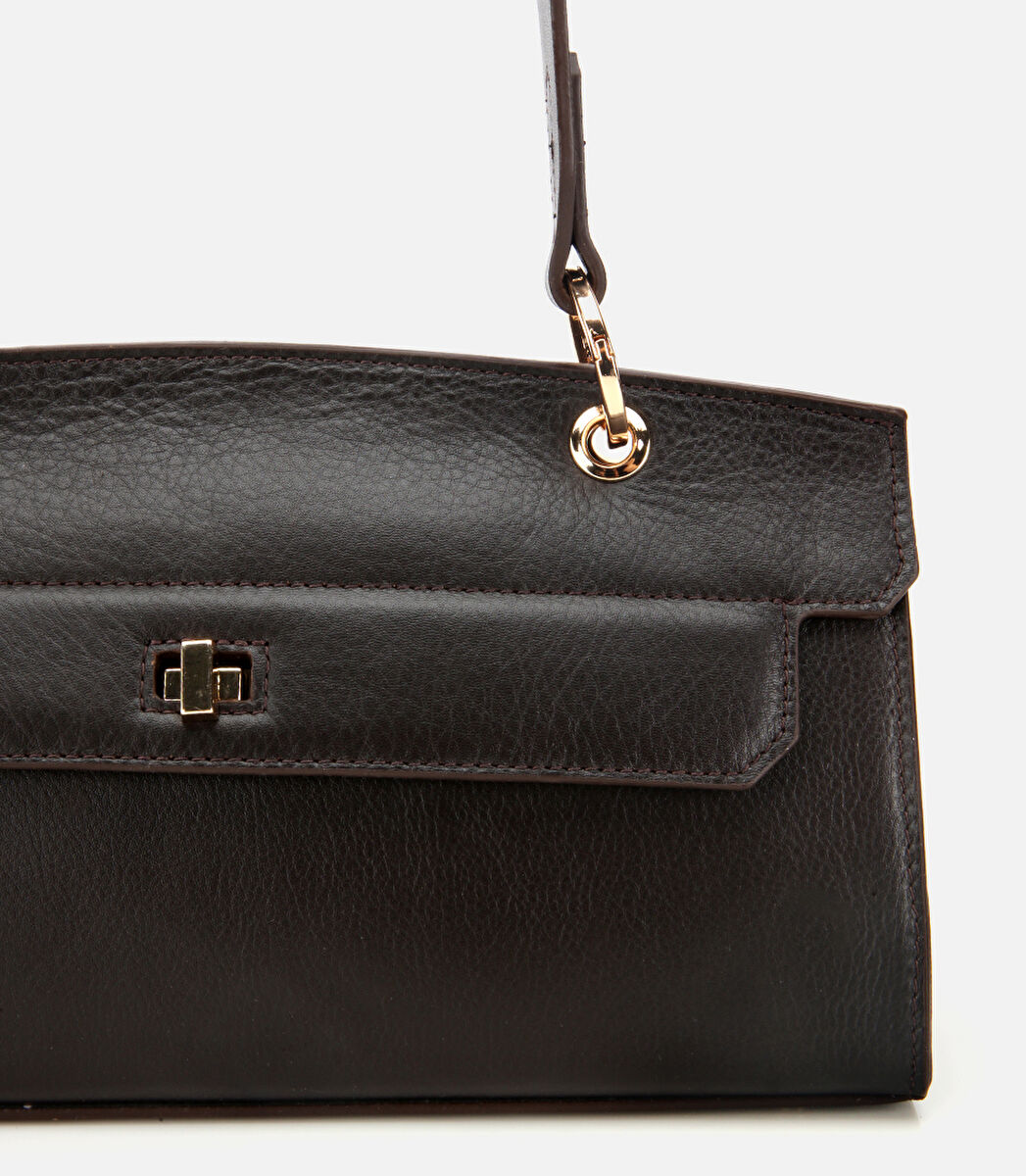 Kadın Deri Kahverengi Kilit Detaylı Omuz Çantası