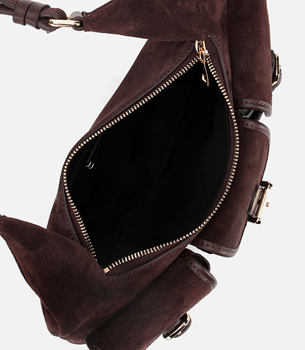 Kadın Süet Deri Kahverengi Cepli Tokalı Omuz Çantası