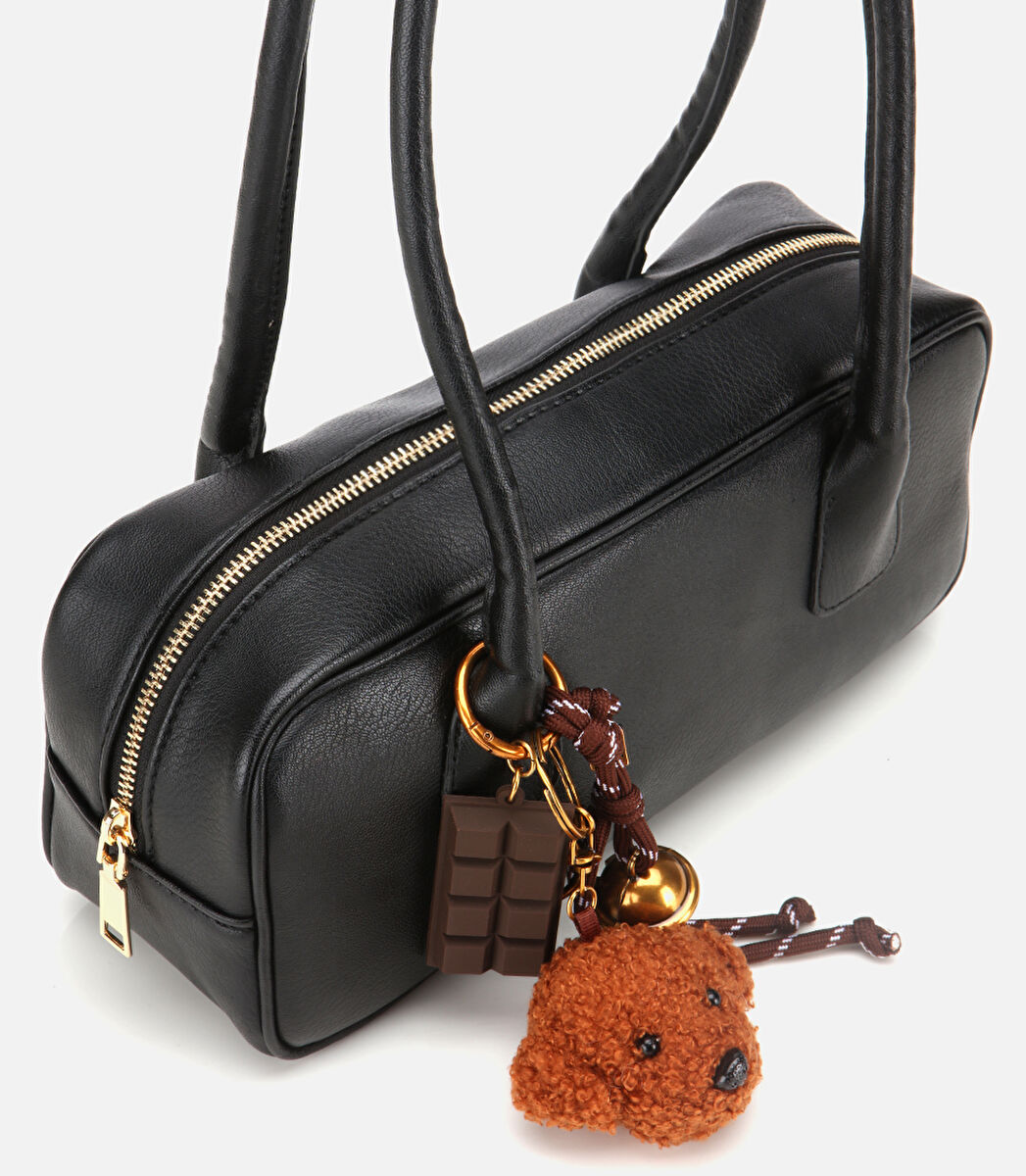 Kadın Siyah Charm Detaylı Omuz Çantası