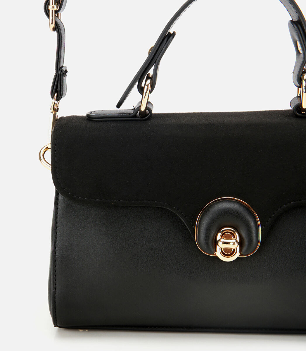 Kadın Siyah Kilit Detaylı Omuz Çantası