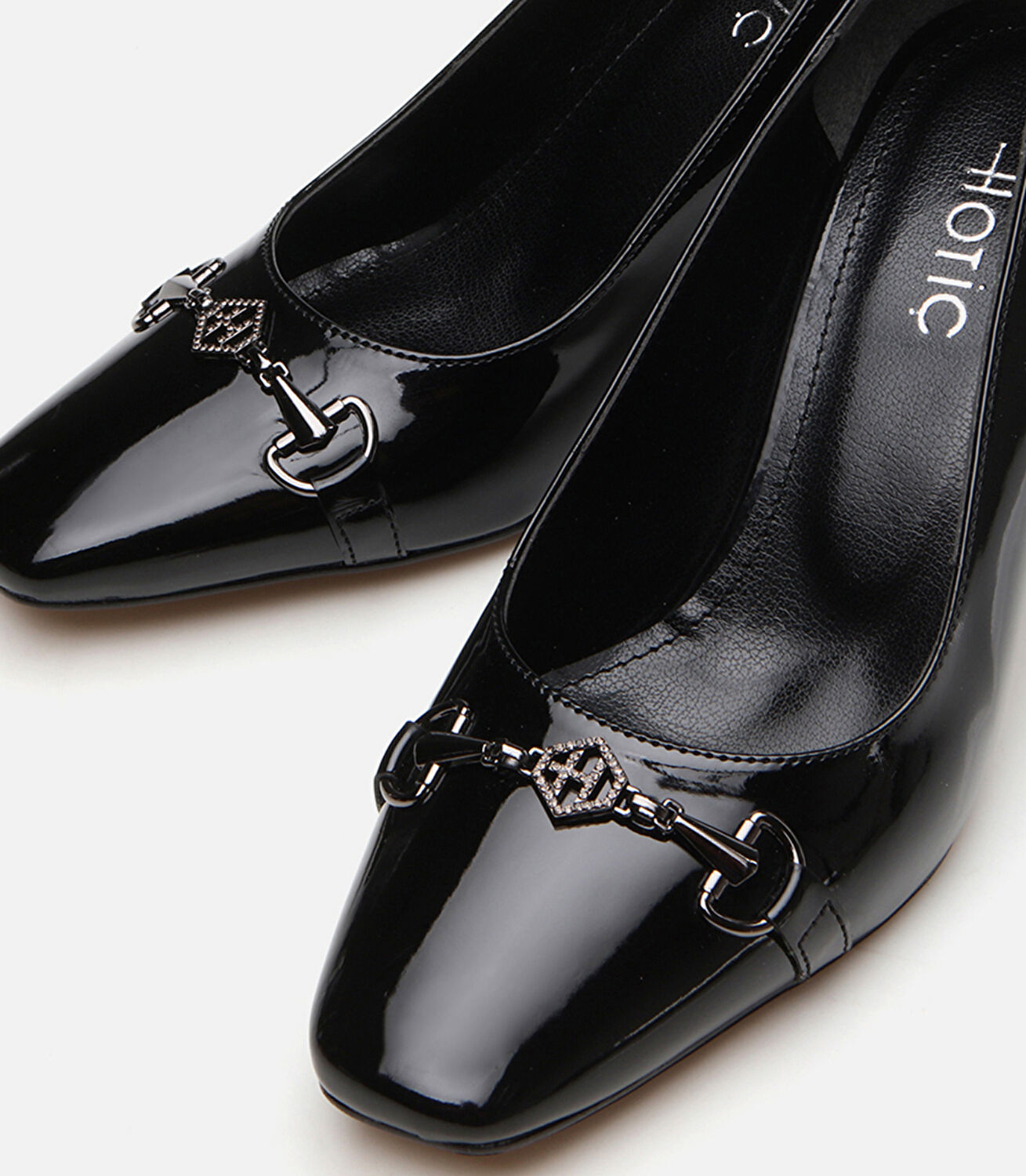 Siyah Kadın Stiletto
