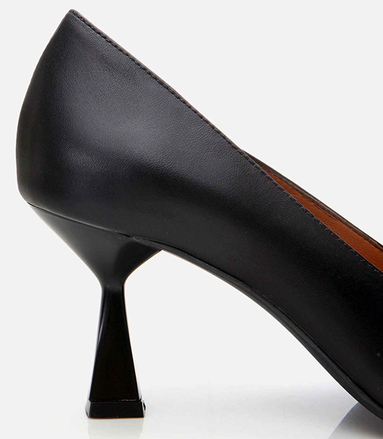 Kadın Deri Siyah Esnek Tabanlı Stiletto