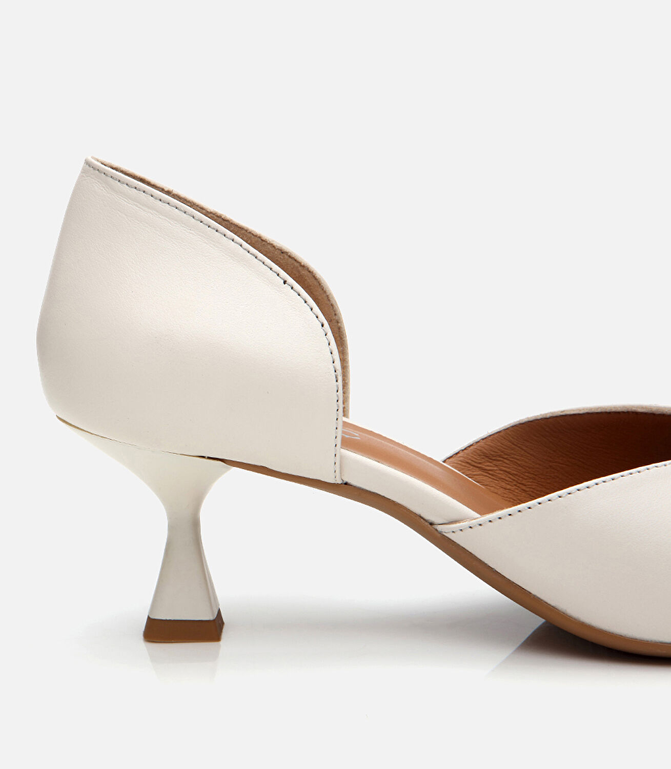 Kadın Deri Ekru İnce Topuklu Stiletto