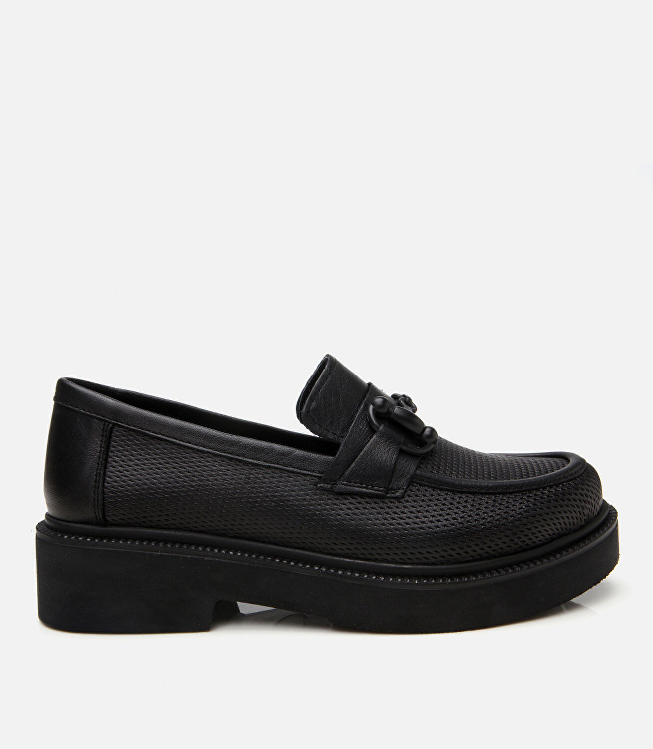 Kadın Deri Siyah Tokalı Klasik Loafer