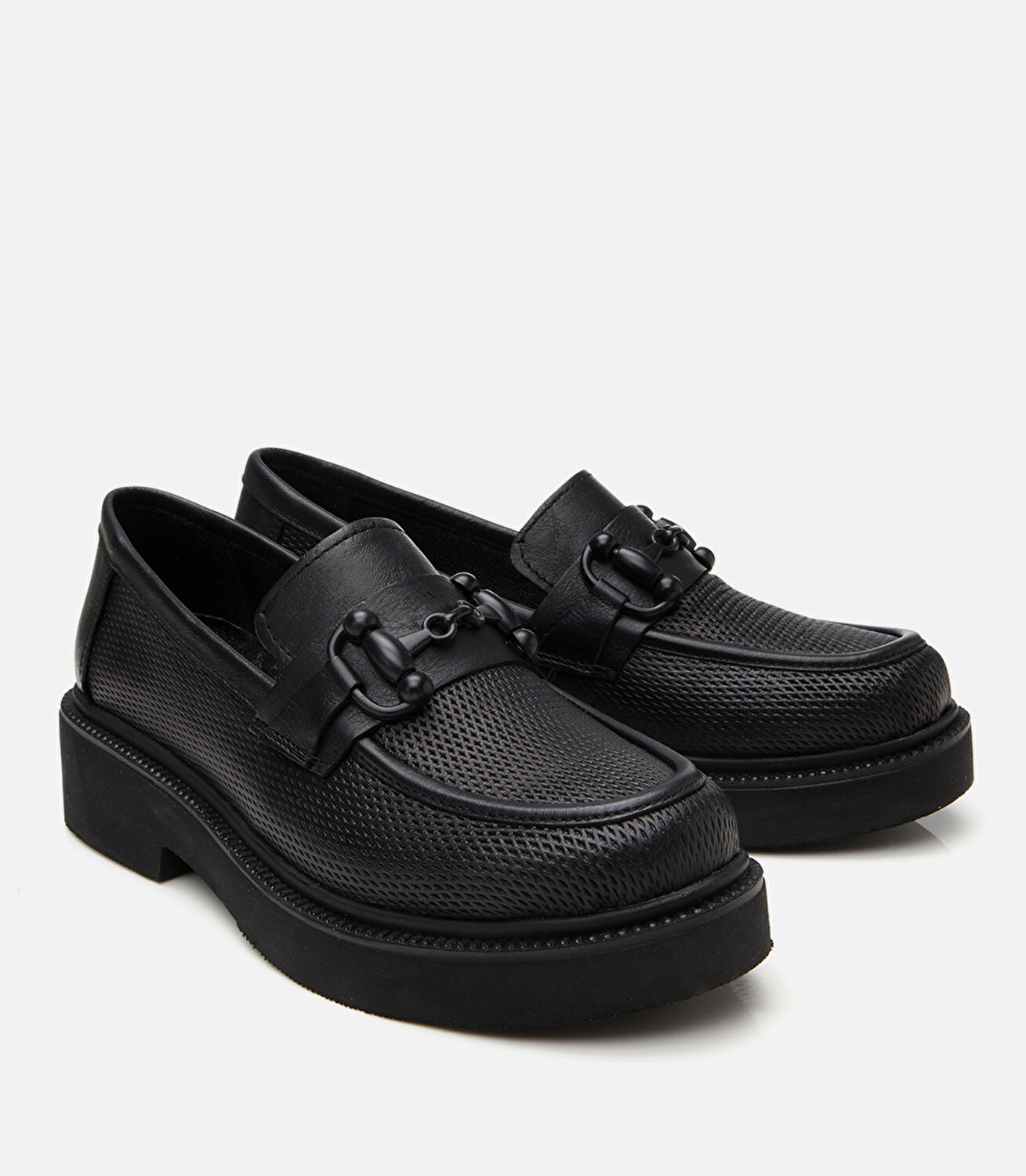 Kadın Deri Siyah Tokalı Klasik Loafer