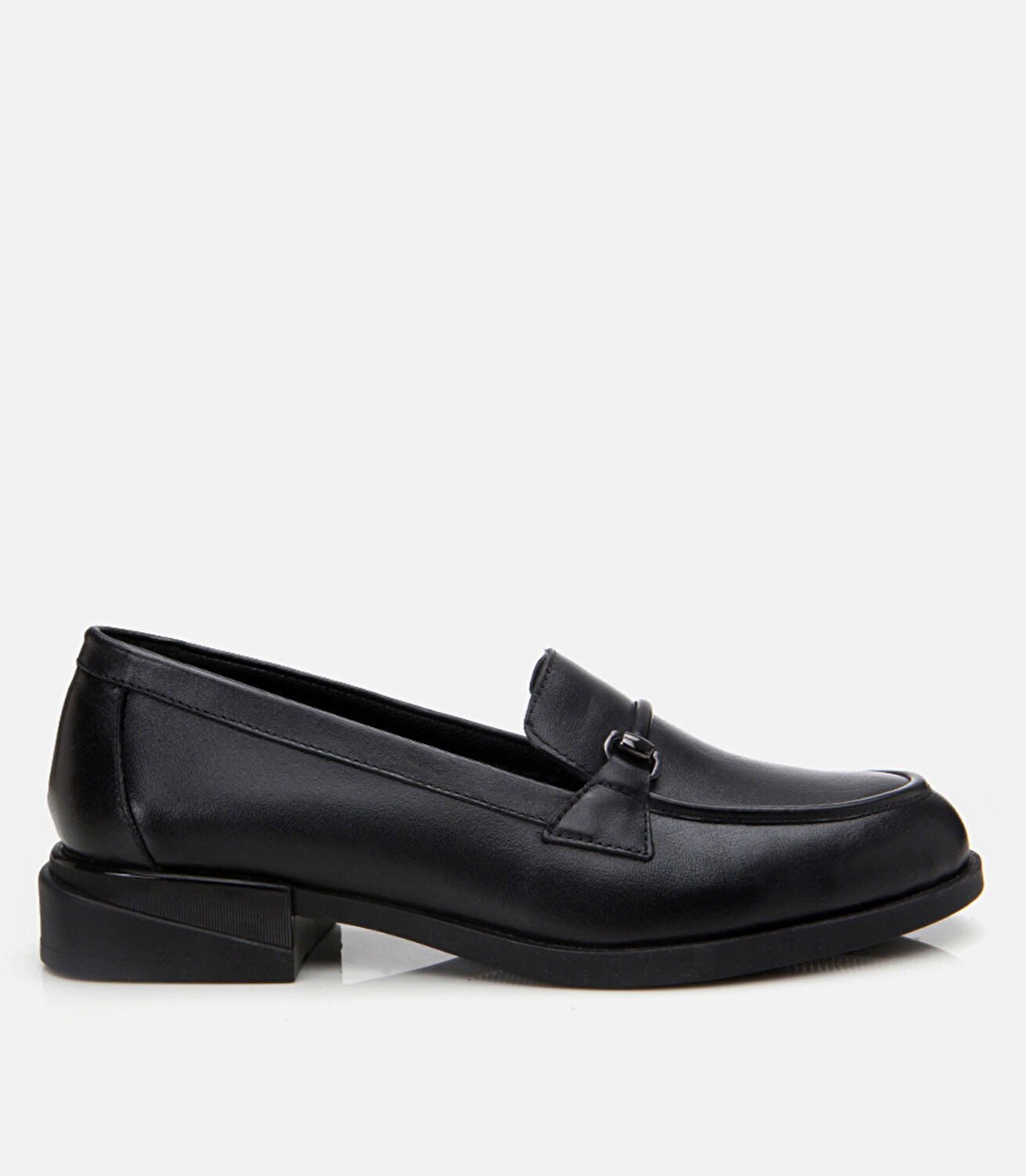 Kadın Deri Siyah Tokalı Klasik Loafer