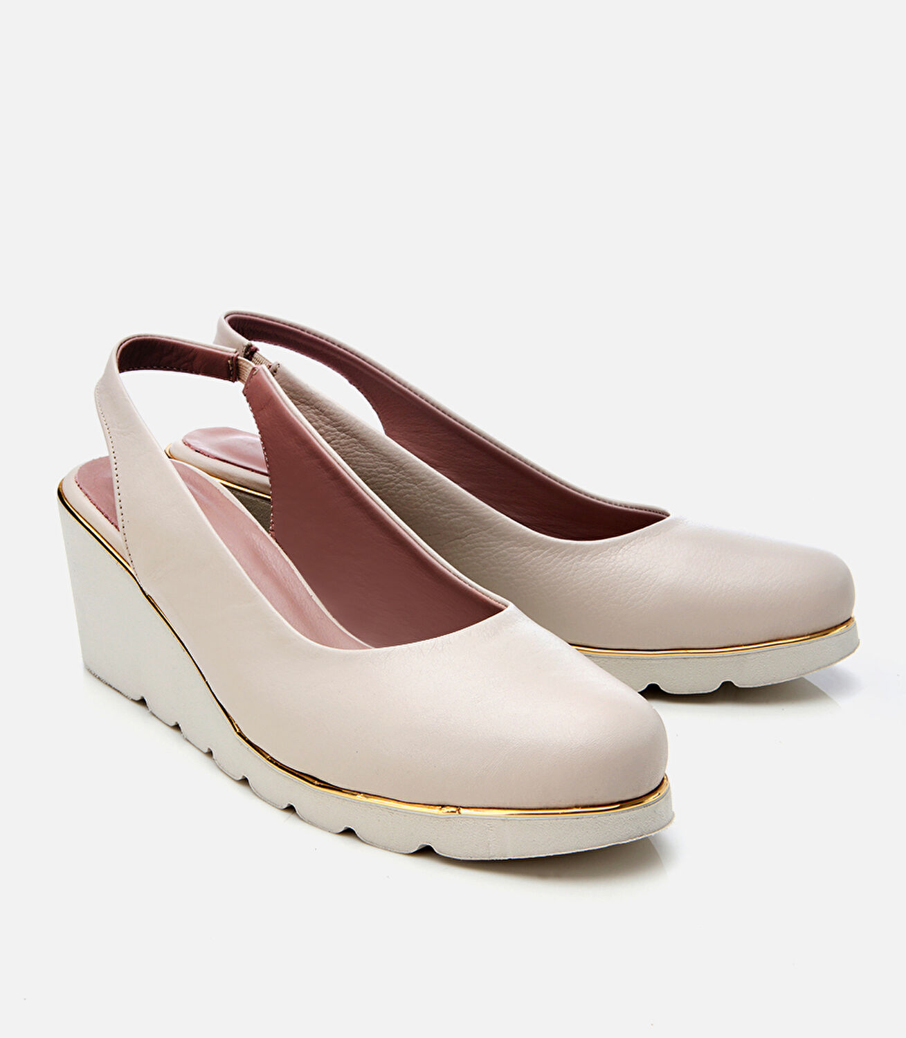 Kadın Deri Ekru Tokalı Dolgu Topuklu Ayakkabı