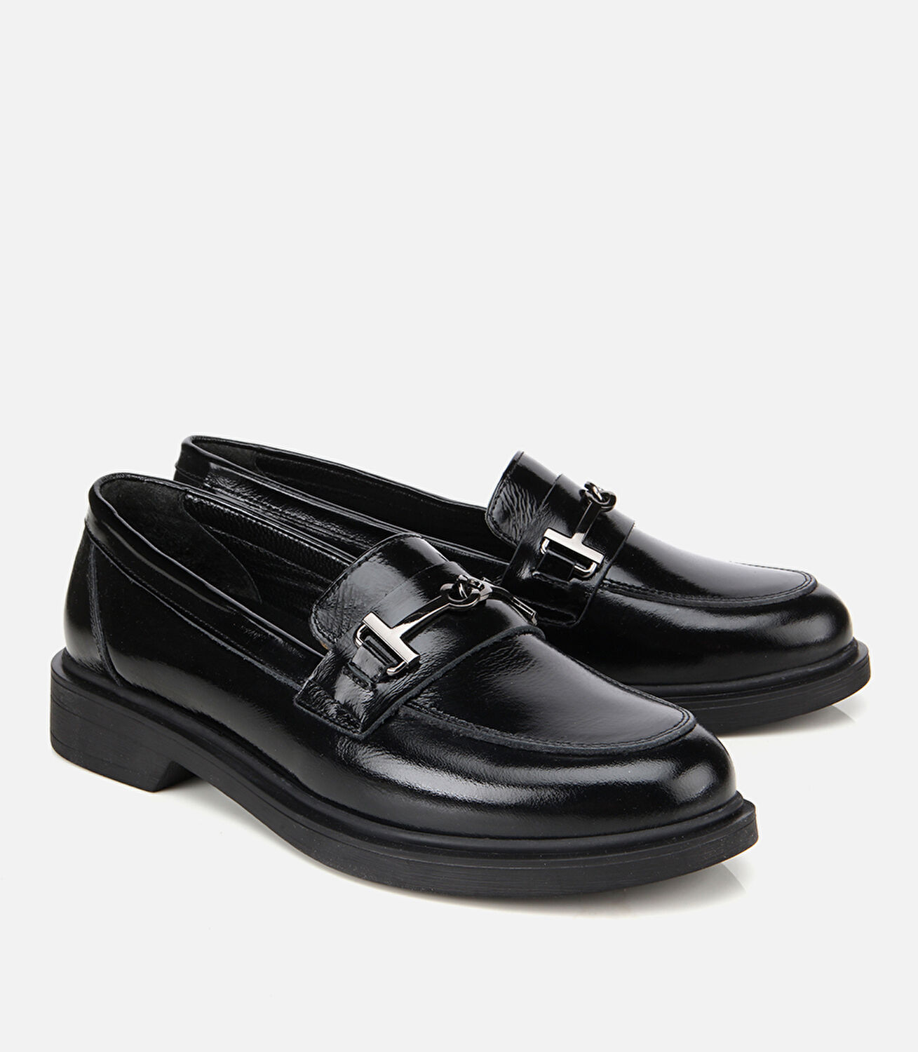 Kadın Deri Siyah Tokalı Klasik Loafer 